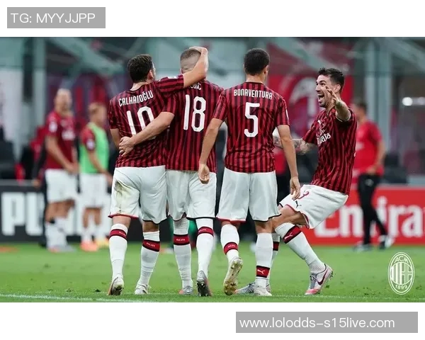 意甲经典对决AC米兰逆转热刺全场沸腾战术分析与精彩瞬间回顾