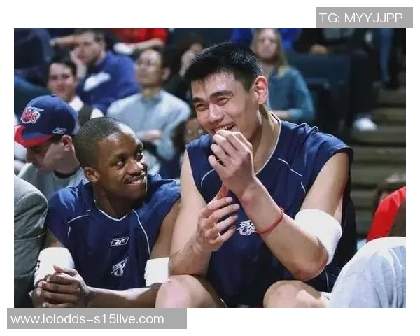 姚明父母的传奇故事与中国篮球的辉煌历程