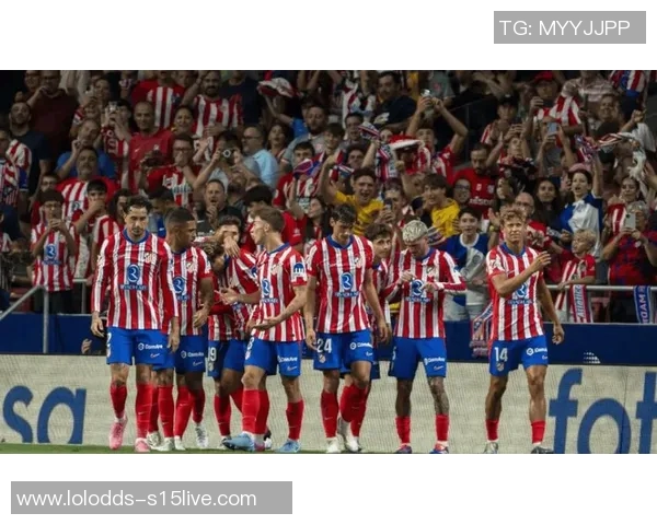 世界杯激情四溢那不勒斯5-0横扫马竞引发争议判罚热议