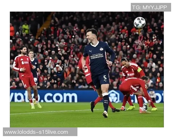 德甲焦点战平局分析皇马与利物浦的乌龙球瞬间引发战术思考 德甲焦点战平局分析皇马与利物浦的乌龙球瞬间引发战术思考