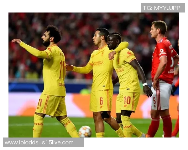 国王杯惊现冷门本菲卡与利物浦激战成平局红牌事件引发全场热议