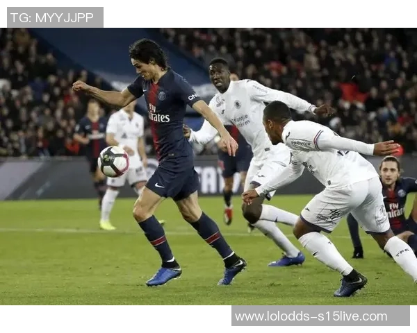 国王杯精彩对决巴黎圣日耳曼轻取尤文图斯全场沸腾数据分析揭秘