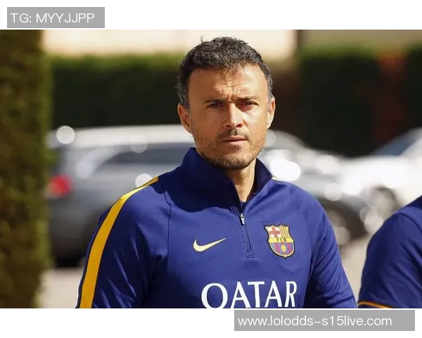 德甲激战尤文图斯逆转巴萨红牌争议引发全场热议